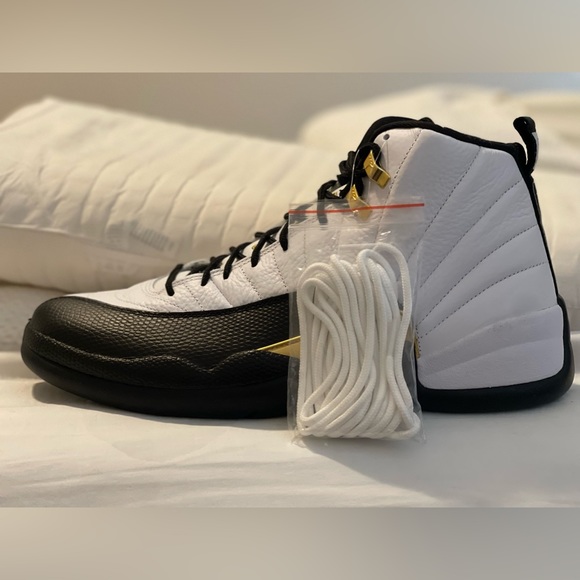 2021 Air Jordan Retro 'Royalty